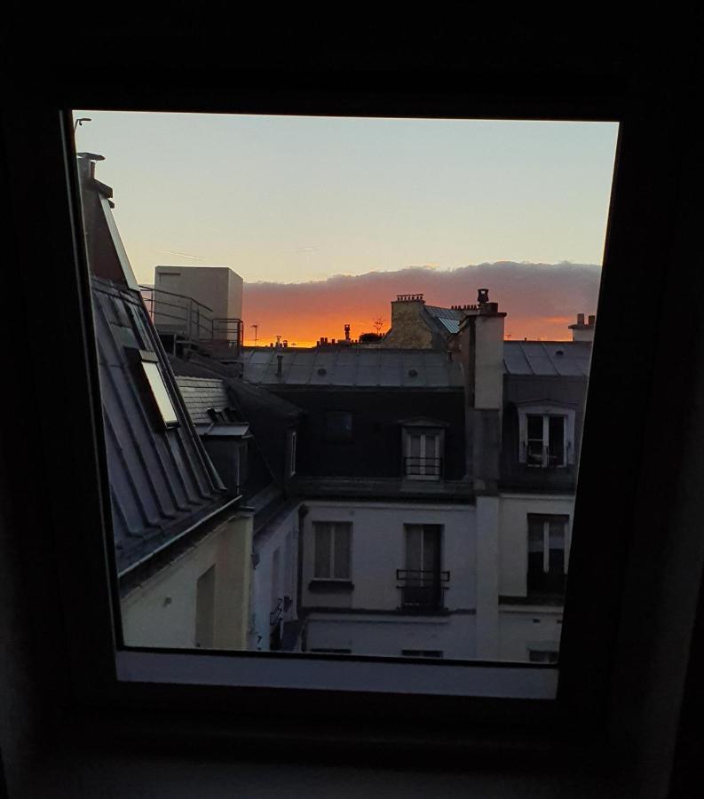 Chambre D'Hotes Confort Et Charme Paris 9Eme ภายนอก รูปภาพ